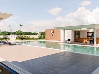 Vie at Southern Plains