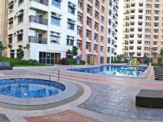 MANHATTAN GARDEN