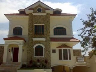 McKinley Hill Village
