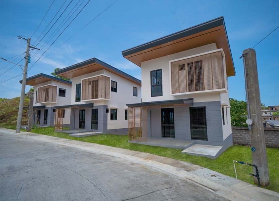 Amoa - House and Lot