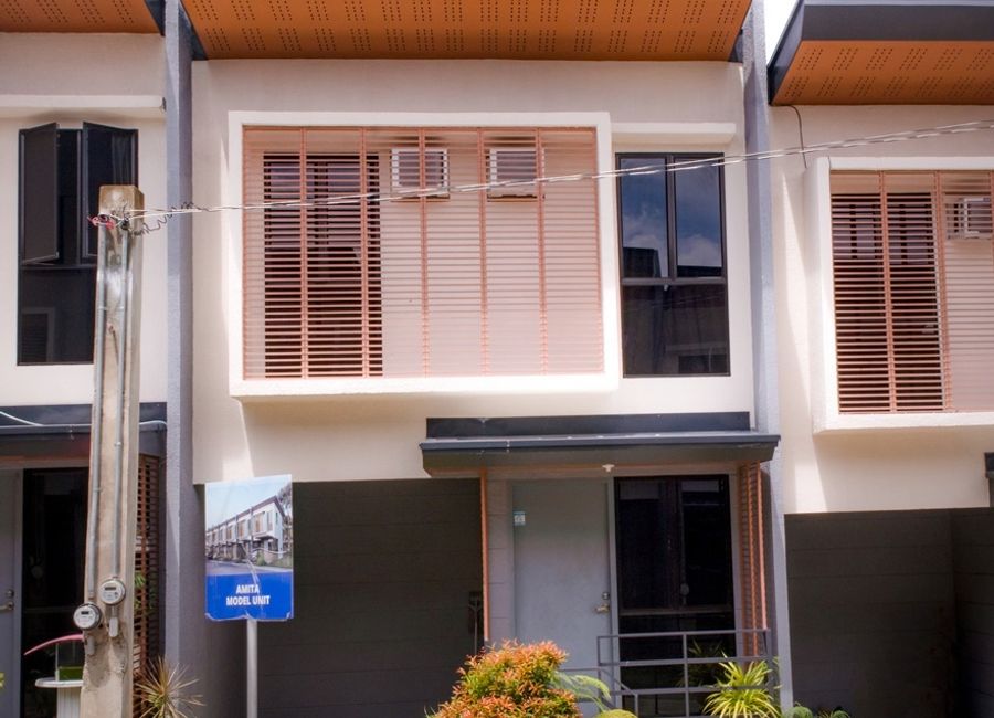 Amoa - House and Lot