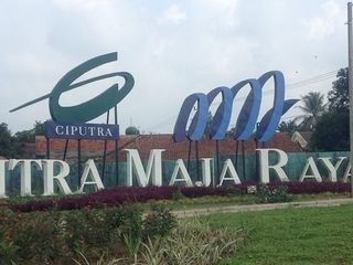 Rumah Hook Citra Maja Raya, Cluster Green Vista Blok E06/02