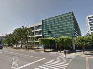 Plaz@ B by Filinvest