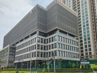 Regus M Center