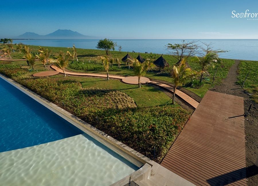 Seafront Residences - House and Lot