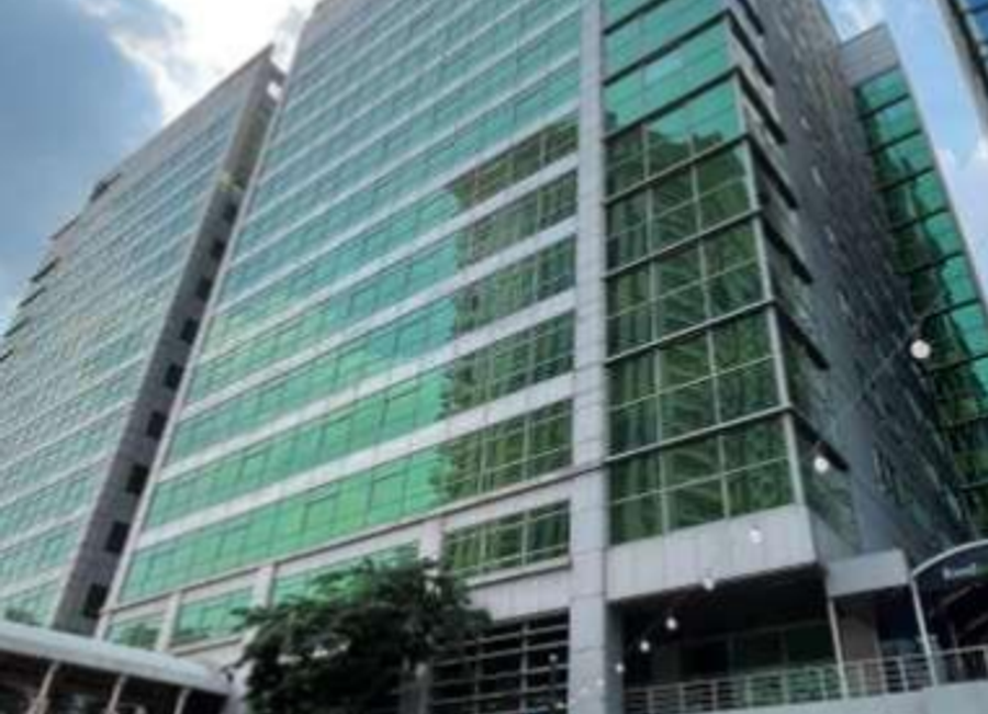 Three World Square in Pinagsama| Lamudi.com.ph